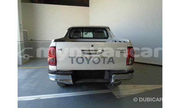 Buy Import Toyota Hilux White Car in Import - Dubai in Ayeyarwady Buy Import Toyota Hilux White Car in Import - Dubai in Ayeyarwady