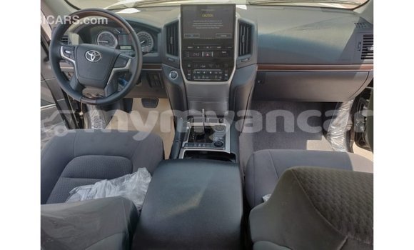 Buy Import Toyota Land Cruiser Black Car in Import - Dubai in Ayeyarwady Buy Import Toyota Land Cruiser Black Car in Import - Dubai in Ayeyarwady