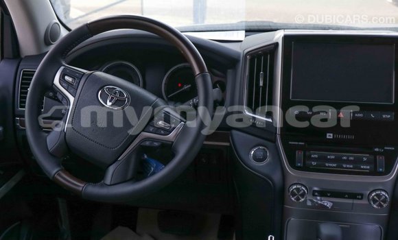 Buy Import Toyota Land Cruiser Black Car in Import - Dubai in Ayeyarwady Buy Import Toyota Land Cruiser Black Car in Import - Dubai in Ayeyarwady