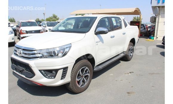 Buy Import Toyota Hilux White Car in Import - Dubai in Ayeyarwady Buy Import Toyota Hilux White Car in Import - Dubai in Ayeyarwady