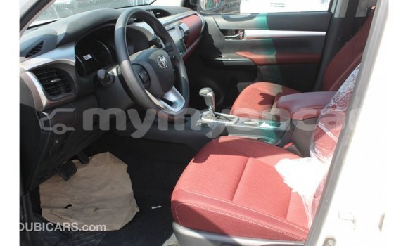 Buy Import Toyota Hilux White Car in Import - Dubai in Ayeyarwady Buy Import Toyota Hilux White Car in Import - Dubai in Ayeyarwady
