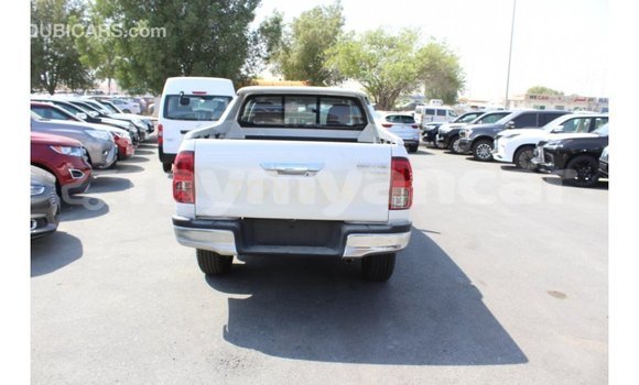 Buy Import Toyota Hilux White Car in Import - Dubai in Ayeyarwady Buy Import Toyota Hilux White Car in Import - Dubai in Ayeyarwady