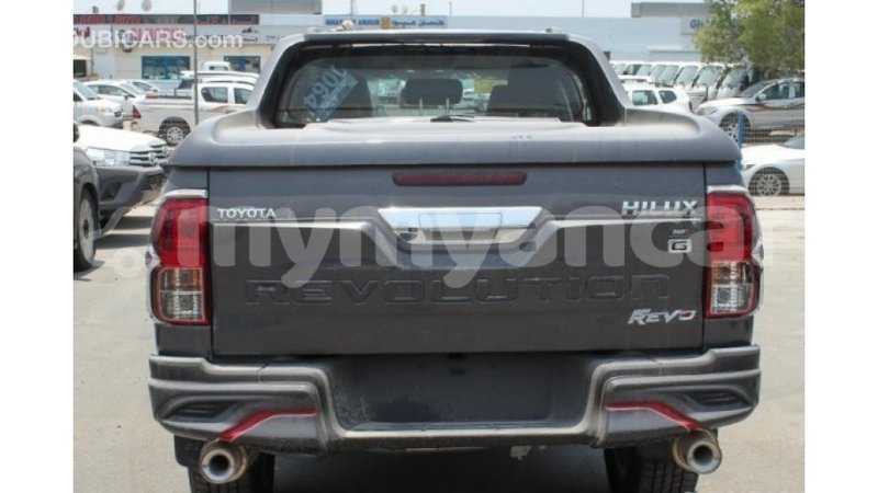 Big with watermark toyota hilux ayeyarwady import dubai 1300