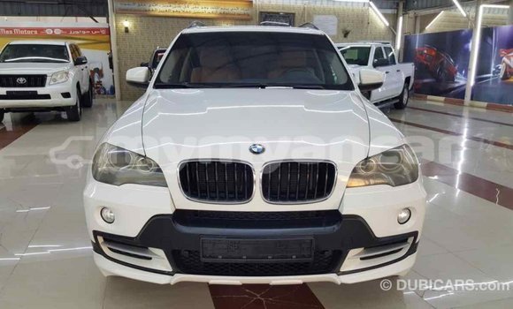 သွင်းကုန် BMW C White စက်ဘီး Import - Dubai Ayeyarwady သွင်းကုန် BMW C White စက်ဘီး Import - Dubai Ayeyarwady