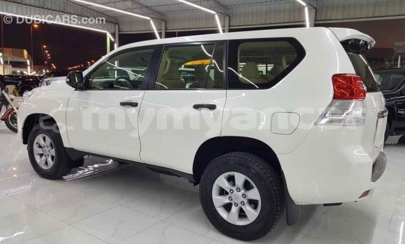 သွင်းကုန် Toyota Prado White ကား Import - Dubai Ayeyarwady သွင်းကုန် Toyota Prado White ကား Import - Dubai Ayeyarwady