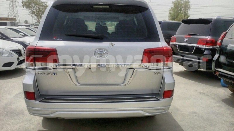 Big with watermark toyota land cruiser ayeyarwady import dubai 1320