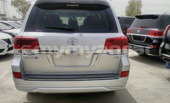 Buy Import Toyota Land Cruiser Other Car in Import - Dubai in Ayeyarwady Buy Import Toyota Land Cruiser Other Car in Import - Dubai in Ayeyarwady