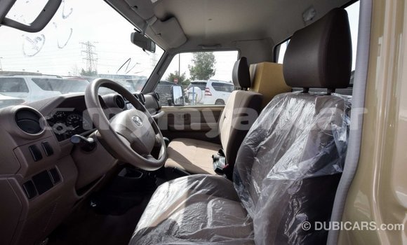 Buy Import Toyota Land Cruiser Beige Car in Import - Dubai in Ayeyarwady Buy Import Toyota Land Cruiser Beige Car in Import - Dubai in Ayeyarwady
