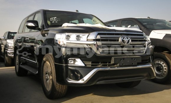 Buy Import Toyota Land Cruiser Black Car in Import - Dubai in Ayeyarwady Buy Import Toyota Land Cruiser Black Car in Import - Dubai in Ayeyarwady
