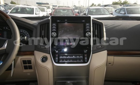 Buy Import Toyota Land Cruiser Black Car in Import - Dubai in Ayeyarwady Buy Import Toyota Land Cruiser Black Car in Import - Dubai in Ayeyarwady
