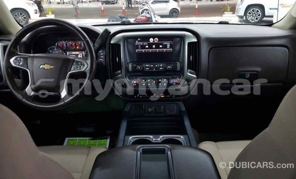 Acheter Import Voiture Chevrolet Silverado Blanc à Import - Dubai, #<Region:0x000000000c5121b8>