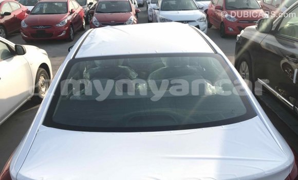 Buy Import Hyundai Elantra White Car in Import - Dubai in Ayeyarwady Buy Import Hyundai Elantra White Car in Import - Dubai in Ayeyarwady