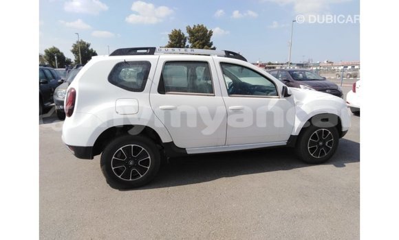 Buy Import Renault Duster White Car in Import - Dubai in Ayeyarwady Buy Import Renault Duster White Car in Import - Dubai in Ayeyarwady