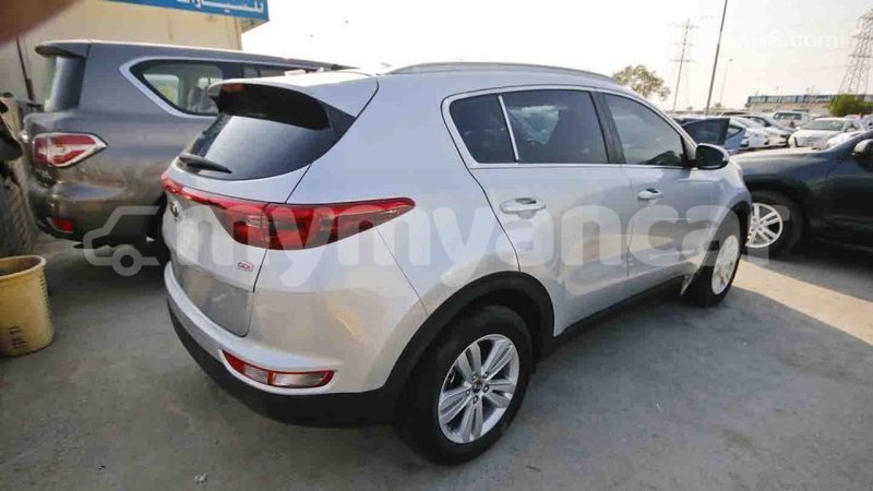 Big with watermark kia sportage ayeyarwady import dubai 1332