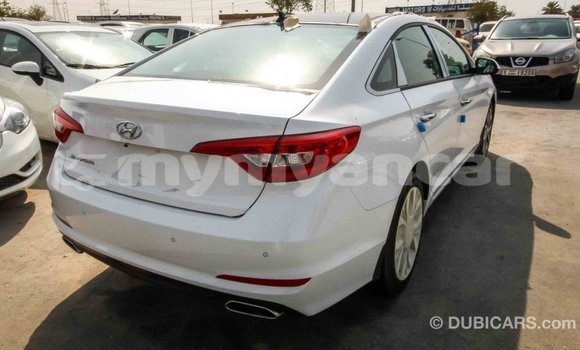 Buy Import Hyundai Sonata White Car in Import - Dubai in Ayeyarwady Buy Import Hyundai Sonata White Car in Import - Dubai in Ayeyarwady