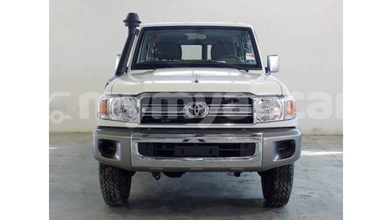 Big with watermark toyota land cruiser ayeyarwady import dubai 1336