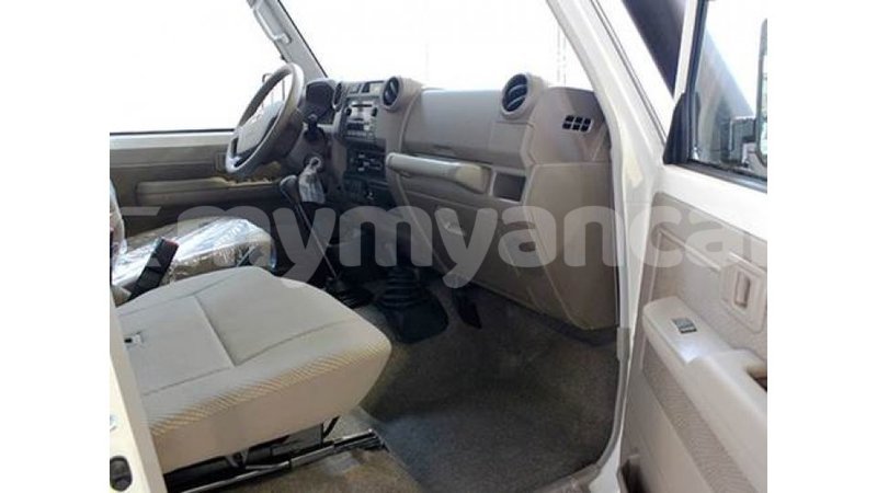Big with watermark toyota land cruiser ayeyarwady import dubai 1336