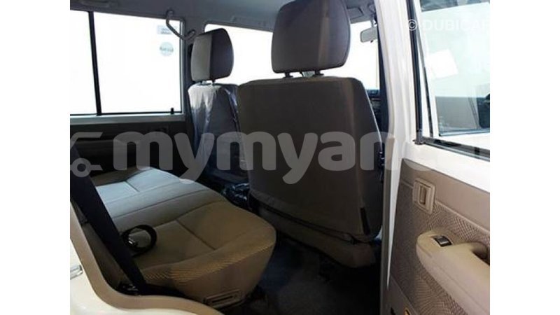Big with watermark toyota land cruiser ayeyarwady import dubai 1336