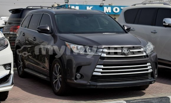 Buy Import Toyota Highlander Other Car in Import - Dubai in Ayeyarwady Buy Import Toyota Highlander Other Car in Import - Dubai in Ayeyarwady