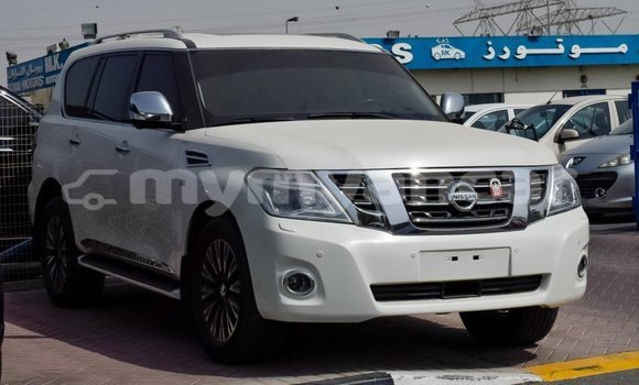 သွင်းကုန် Nissan Patrol White ကား Import - Dubai Ayeyarwady သွင်းကုန် Nissan Patrol White ကား Import - Dubai Ayeyarwady
