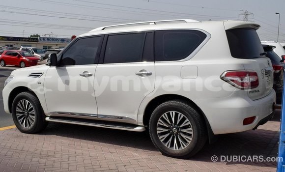 သွင်းကုန် Nissan Patrol White ကား Import - Dubai Ayeyarwady သွင်းကုန် Nissan Patrol White ကား Import - Dubai Ayeyarwady
