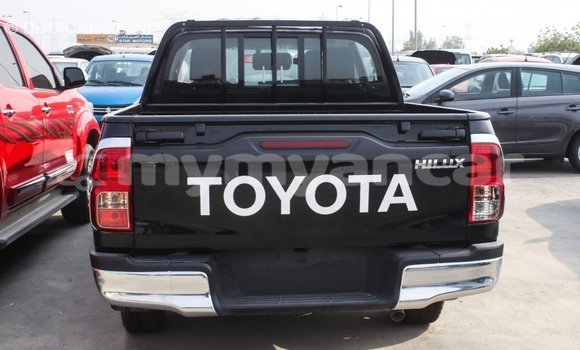 Buy Import Toyota Hilux Black Car in Import - Dubai in Ayeyarwady Buy Import Toyota Hilux Black Car in Import - Dubai in Ayeyarwady
