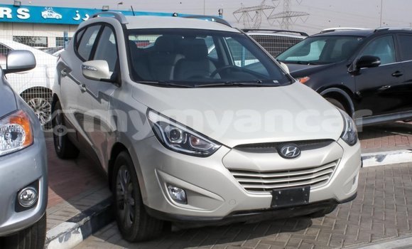 Buy Import Hyundai Tucson Beige Car in Import - Dubai in Ayeyarwady Buy Import Hyundai Tucson Beige Car in Import - Dubai in Ayeyarwady