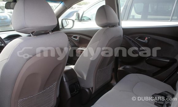 Buy Import Hyundai Tucson Beige Car in Import - Dubai in Ayeyarwady Buy Import Hyundai Tucson Beige Car in Import - Dubai in Ayeyarwady