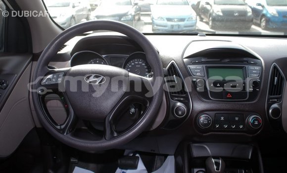 Buy Import Hyundai Tucson Beige Car in Import - Dubai in Ayeyarwady Buy Import Hyundai Tucson Beige Car in Import - Dubai in Ayeyarwady