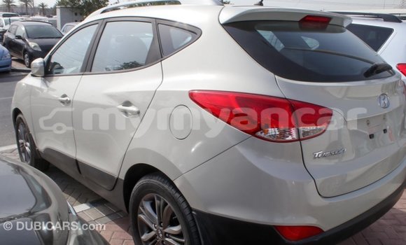Buy Import Hyundai Tucson Beige Car in Import - Dubai in Ayeyarwady Buy Import Hyundai Tucson Beige Car in Import - Dubai in Ayeyarwady