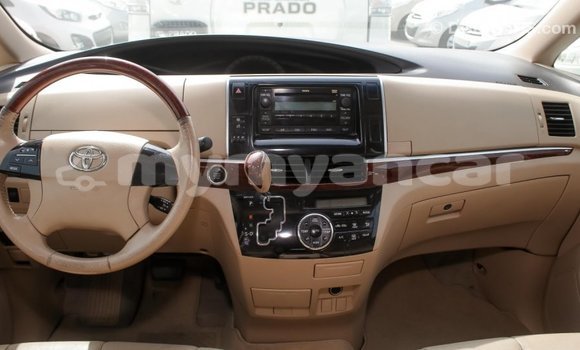 Buy Import Toyota Previa White Car in Import - Dubai in Ayeyarwady Buy Import Toyota Previa White Car in Import - Dubai in Ayeyarwady