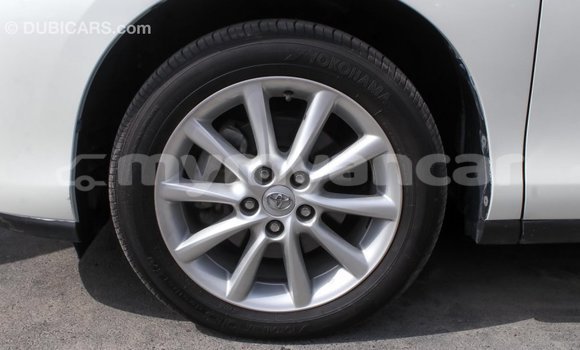 Buy Import Toyota Previa White Car in Import - Dubai in Ayeyarwady Buy Import Toyota Previa White Car in Import - Dubai in Ayeyarwady