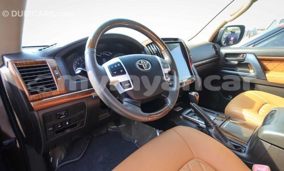 Acheter Import Voiture Toyota Land Cruiser Marron à Import - Dubai, #<Region:0x000000000c5121b8> Acheter Import Voiture Toyota Land Cruiser Marron à Import - Dubai, #<Region:0x000000000c5121b8>