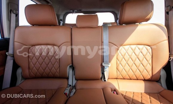 Acheter Import Voiture Toyota Land Cruiser Marron à Import - Dubai, #<Region:0x000000000c5121b8> Acheter Import Voiture Toyota Land Cruiser Marron à Import - Dubai, #<Region:0x000000000c5121b8>