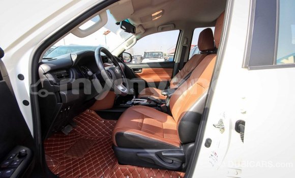 Buy Import Toyota Fortuner White Car in Import - Dubai in Ayeyarwady Buy Import Toyota Fortuner White Car in Import - Dubai in Ayeyarwady