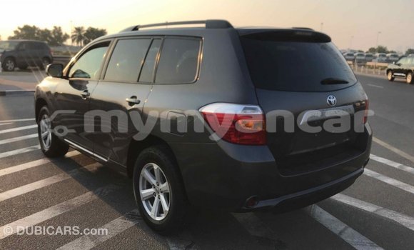 Buy Import Toyota Highlander Other Car in Import - Dubai in Ayeyarwady Buy Import Toyota Highlander Other Car in Import - Dubai in Ayeyarwady