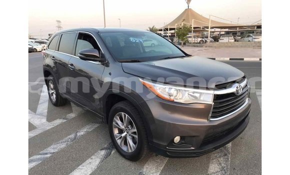 Buy Import Toyota Highlander Other Car in Import - Dubai in Ayeyarwady Buy Import Toyota Highlander Other Car in Import - Dubai in Ayeyarwady