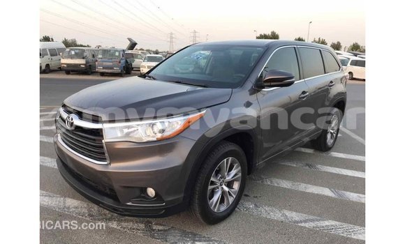 Buy Import Toyota Highlander Other Car in Import - Dubai in Ayeyarwady Buy Import Toyota Highlander Other Car in Import - Dubai in Ayeyarwady
