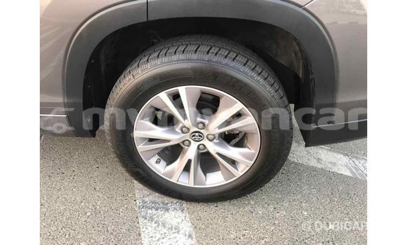Buy Import Toyota Highlander Other Car in Import - Dubai in Ayeyarwady Buy Import Toyota Highlander Other Car in Import - Dubai in Ayeyarwady