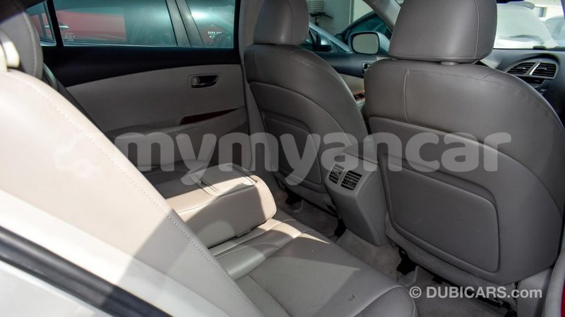 Big with watermark lexus es ayeyarwady import dubai 1406