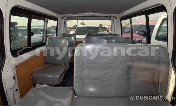 Acheter Import Voiture Toyota Hiace Blanc à Import - Dubai, #<Region:0x000000000c5121b8> Acheter Import Voiture Toyota Hiace Blanc à Import - Dubai, #<Region:0x000000000c5121b8>
