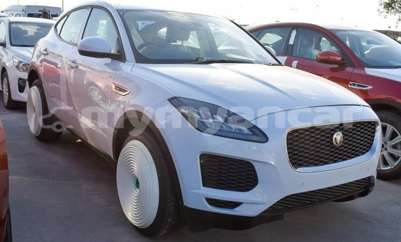 Acheter Import Voiture Jaguar E-Pace Blanc à Import - Dubai, #<Region:0x000000000c5121b8>