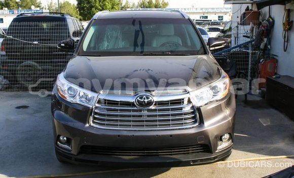 Buy Import Toyota Highlander Other Car in Import - Dubai in Ayeyarwady Buy Import Toyota Highlander Other Car in Import - Dubai in Ayeyarwady