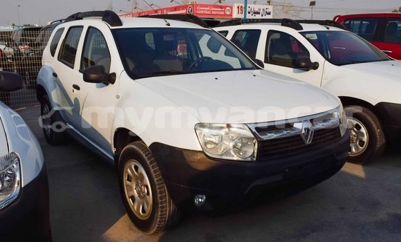 Acheter Import Voiture Renault Duster Blanc à Import - Dubai, #<Region:0x000000000c5121b8>