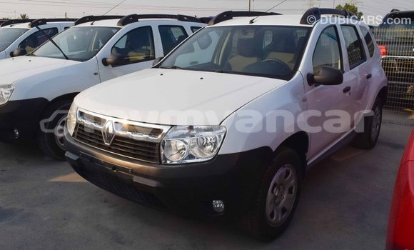 Buy Import Renault Duster White Car in Import - Dubai in Ayeyarwady Buy Import Renault Duster White Car in Import - Dubai in Ayeyarwady