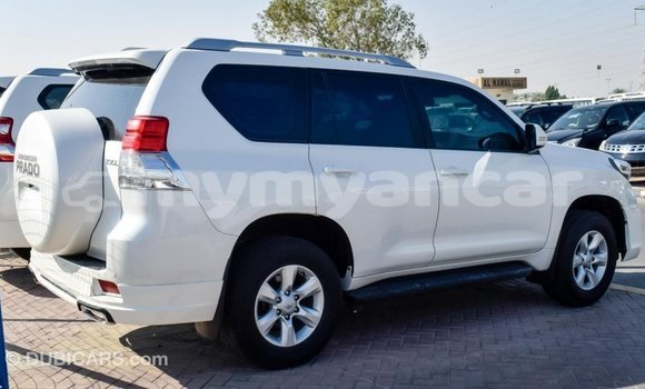 သွင်းကုန် Toyota Prado White ကား Import - Dubai Ayeyarwady သွင်းကုန် Toyota Prado White ကား Import - Dubai Ayeyarwady