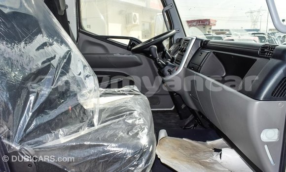 သွင်းကုန် Mitsubishi L400 White ထရပ်ကား Import - Dubai Ayeyarwady သွင်းကုန် Mitsubishi L400 White ထရပ်ကား Import - Dubai Ayeyarwady