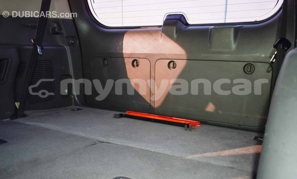 သွင်းကုန် Toyota Prado White ကား Import - Dubai Ayeyarwady သွင်းကုန် Toyota Prado White ကား Import - Dubai Ayeyarwady