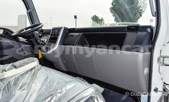 သွင်းကုန် Mitsubishi L400 White ထရပ်ကား Import - Dubai Ayeyarwady သွင်းကုန် Mitsubishi L400 White ထရပ်ကား Import - Dubai Ayeyarwady