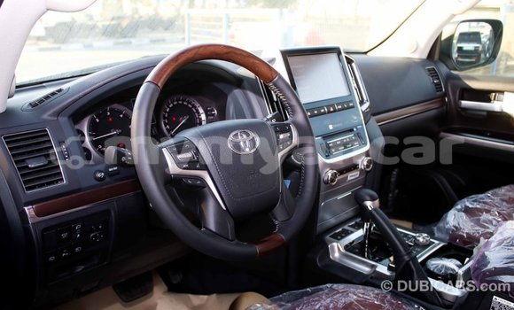 Buy Import Toyota Land Cruiser Black Car in Import - Dubai in Ayeyarwady Buy Import Toyota Land Cruiser Black Car in Import - Dubai in Ayeyarwady